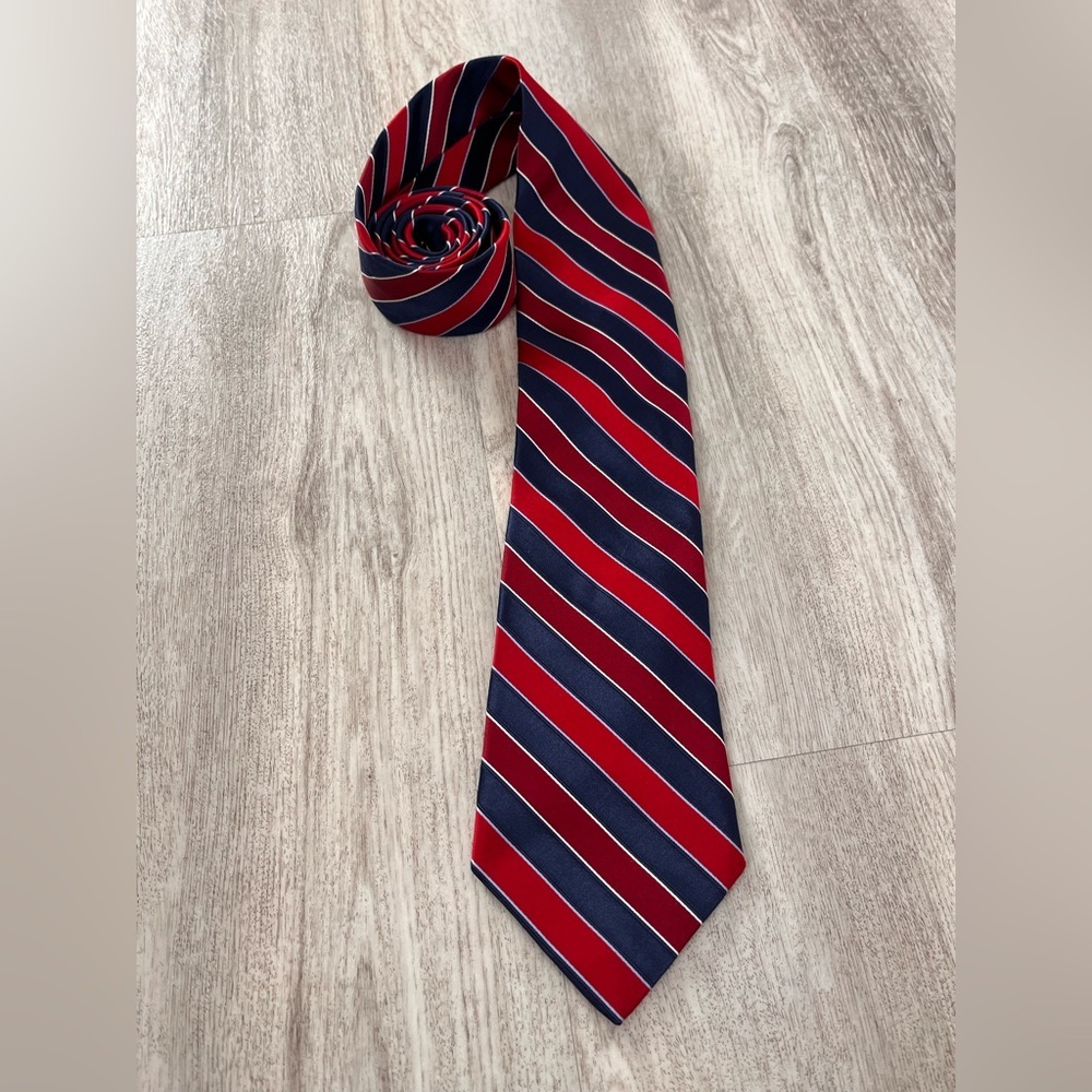 Stafford Classic stripe red white and blue mens tie silk
